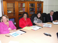 Las Comisionadas Dinah Shelton y Tracy Robinson en reunión con Stanley Betterson, Ministro de Desarrollo Regional de Suriname. 